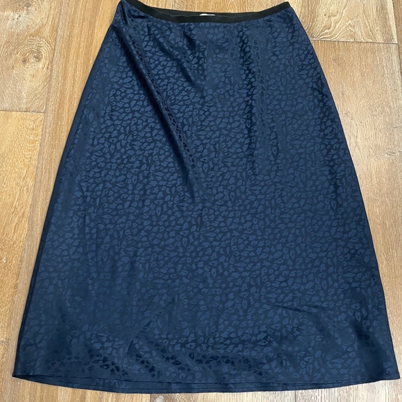 Navy Animal Print Midi Skirt - Chelsea28 - Size S New with Tags - Picture 1 of 2